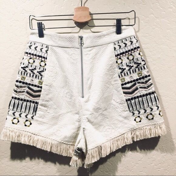 STUNNING French connection Fringe Embroidered Beaded boho shorts 8 FLAWED - Picture 6 of 12